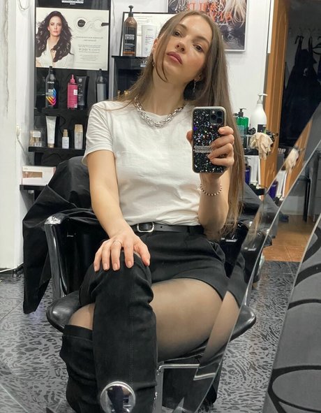 big tits squirt onlyfans art nude gallery