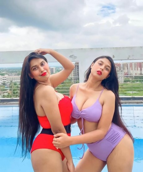 Yajna Seni actress photo