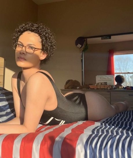 Thick Diamond Profile pic