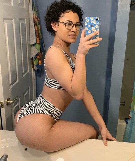 Thick Diamond model beautiful img