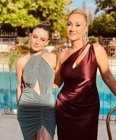 Effy Palarya model free pics