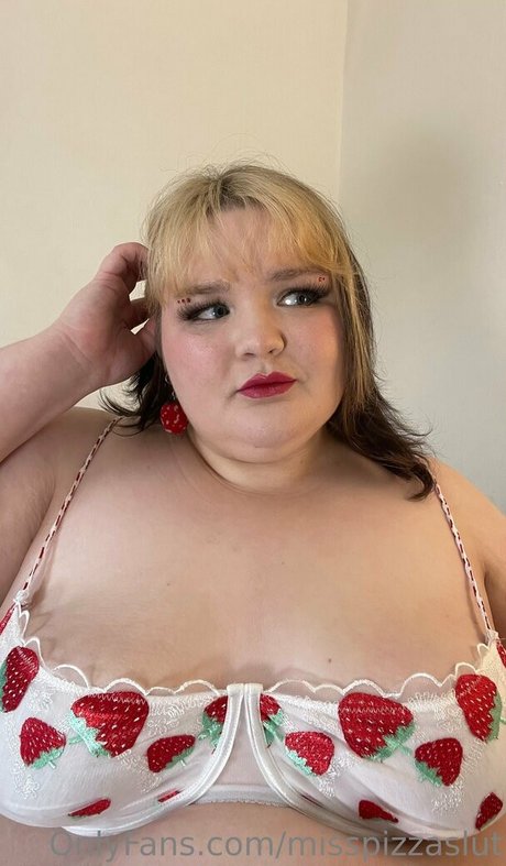 skinny shemale onlyfans naked archive