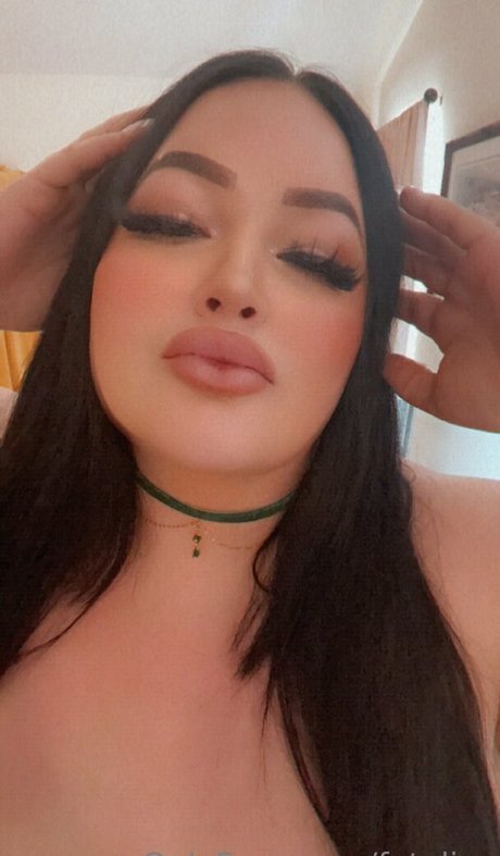 fateliza nude model pics