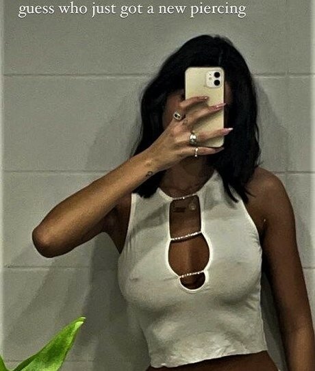 Liya Noga adult model photo