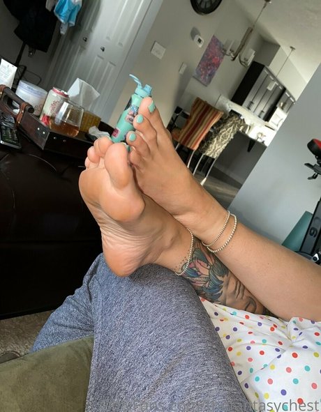 bondage slut onlyfans art nude gallery