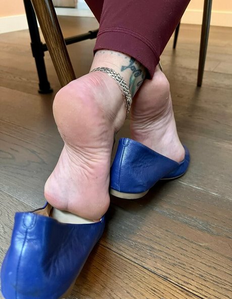 saggy milf onlyfans beautiful nude pics