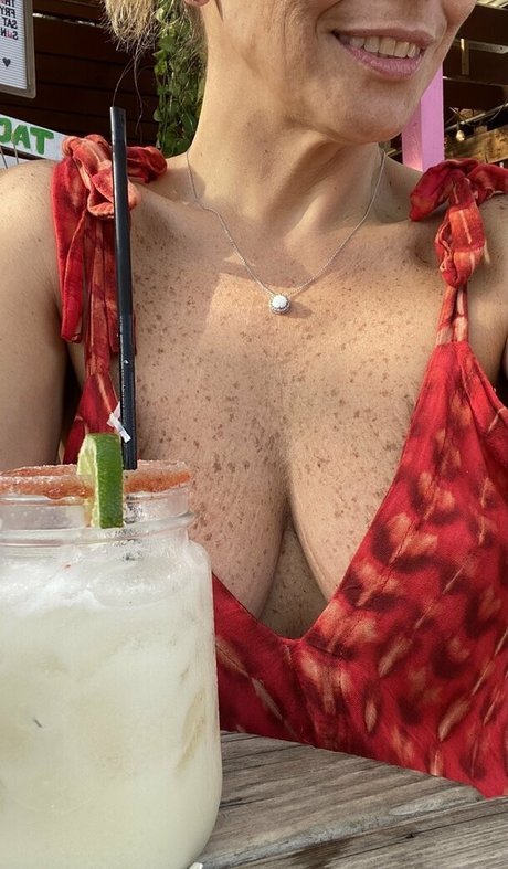 bodybuilder nude onlyfans nude pics