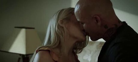 Bunny Madison pretty pornstar photos