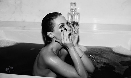 January Jones model nudes pictures