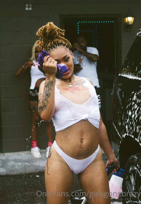 girlsgonebrazy model naked galleries