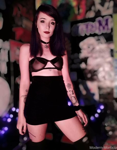 threesome amateur onlyfans adult pic