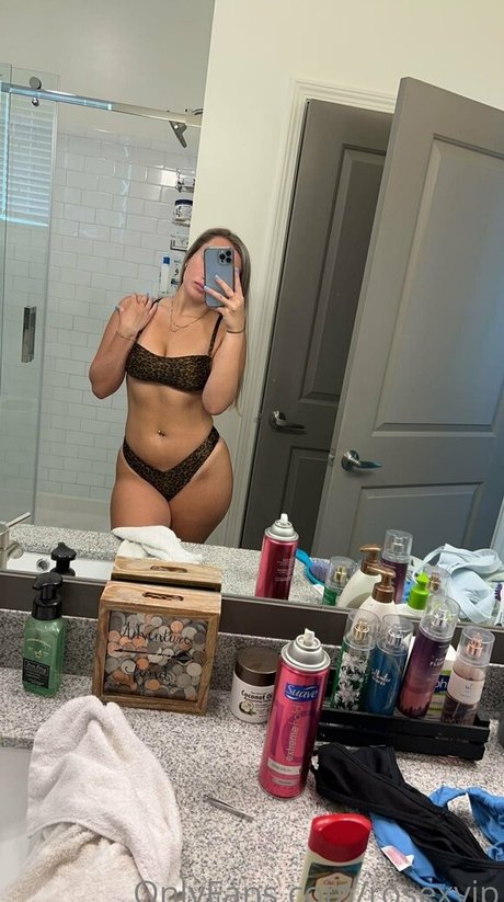 yourgirlfriendrose star hot photos