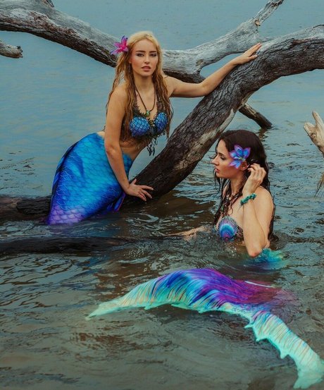 chubby redhead onlyfans top gallery