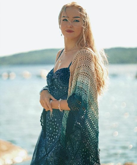 Idapod exclusive actress images