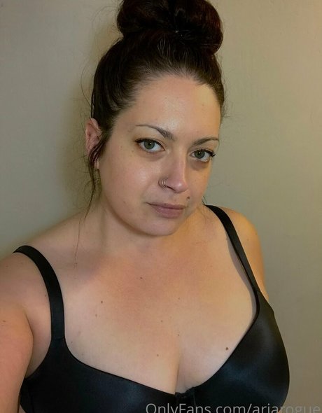 ariarogue erotic actress images