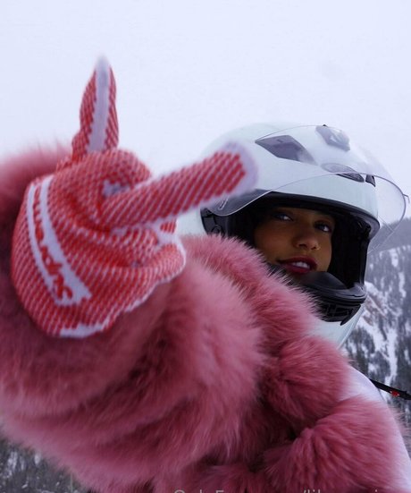 Lilveronicar hot pornstar img