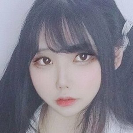 wuuuuuucy pornstar beautiful img