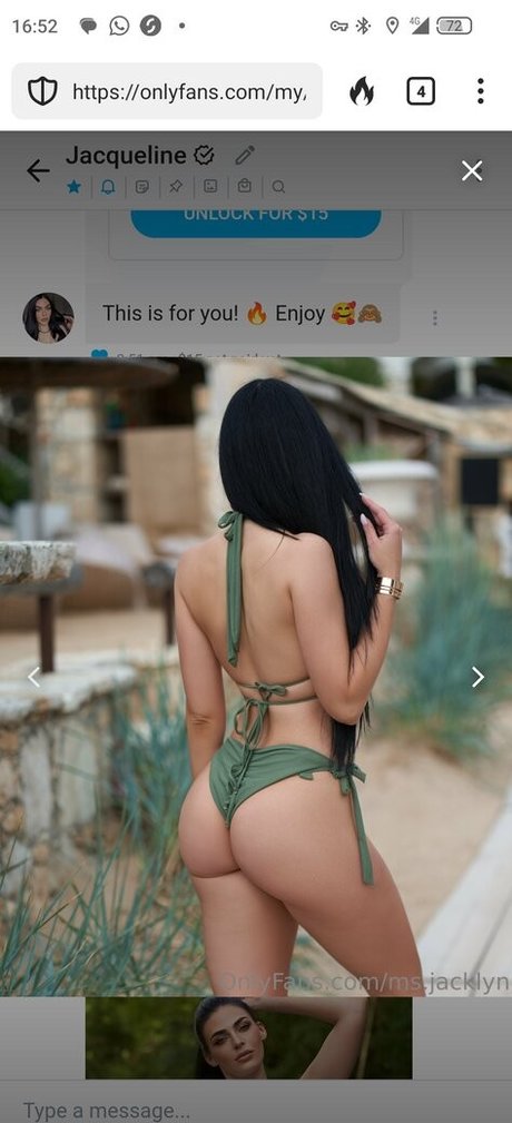 Jaqueline Neubauer model art galleries