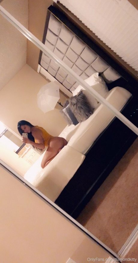 Diamond Kitty star sexy images