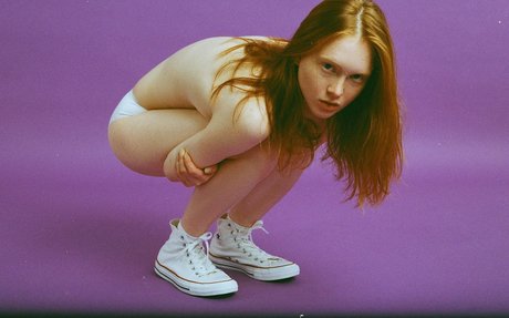 Arina Bik art model archive