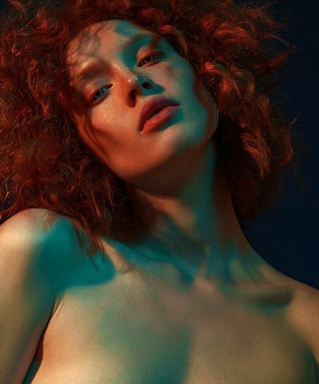 Arina Bik Quick model image