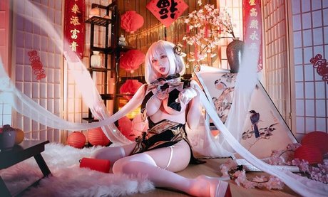 stepmom onlyfans free nude photo