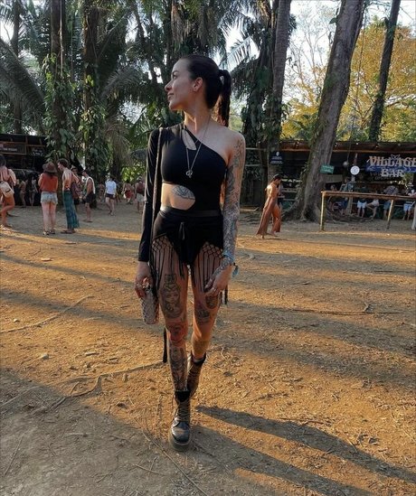 janadeoliveira_ star free pics