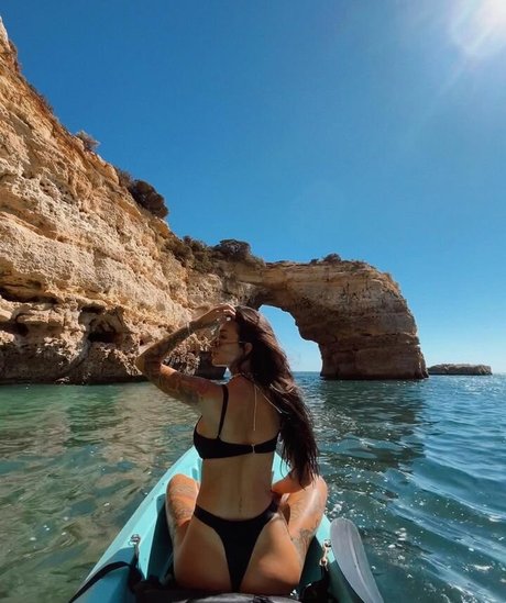 swimming pool onlyfans perfect photos