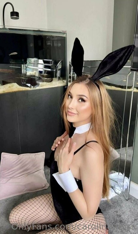 caroline miss sexy model img