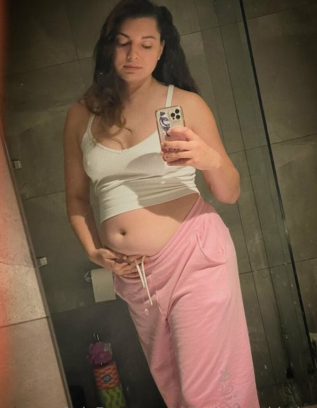 chippiechipsbimbo pornstar hot gallery