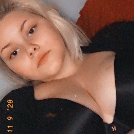 Sasha Raksana best star photo