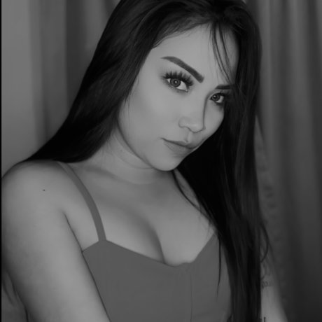 Sarahy Izaguirre exclusive actress photos