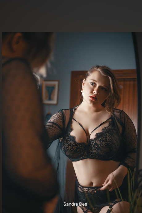 Sandra Dee erotic pornstar photos