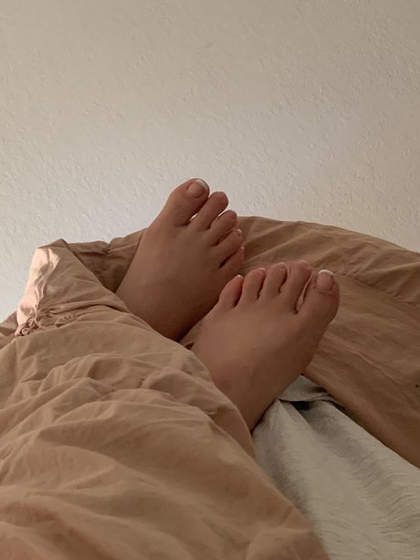 Sand and Stilettos xxx actress pictures