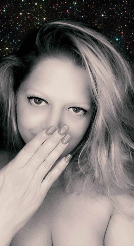 Saramarie1376 pornstar pretty pics