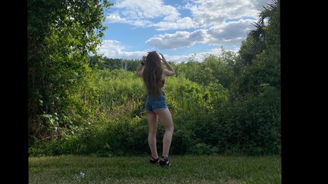 Daddy Sass model high quality pic