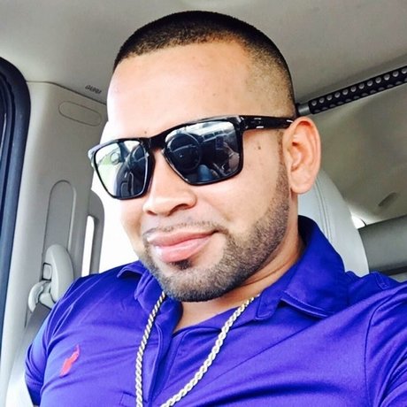 SaintV pornstar xxx galleries