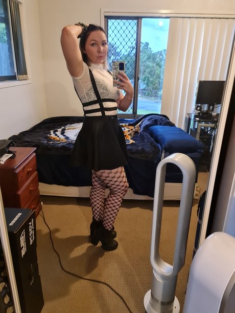 Scarlett Valentine sexy model picture