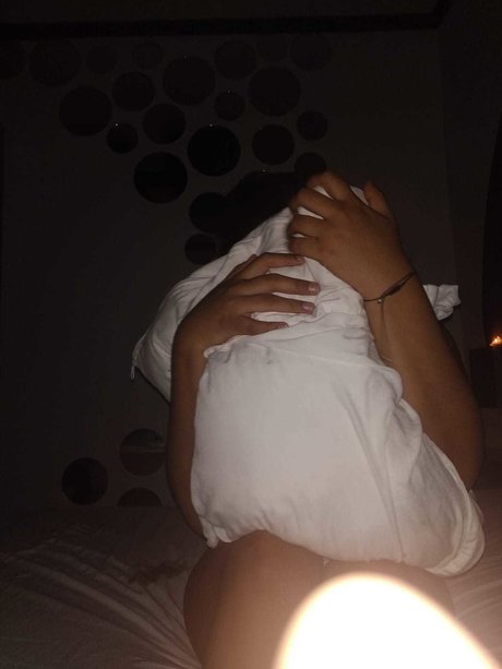 sb mar r sexy star image