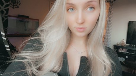 _SavannahBaby_ perfect pornstar pic