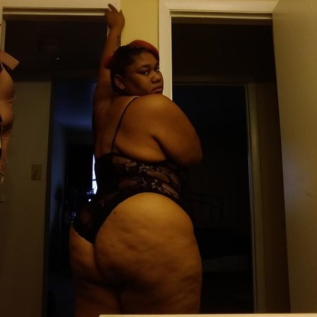 Sauna Lambardi model erotic archive