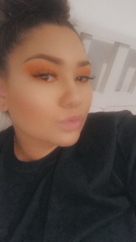 Miyah x sexy model images