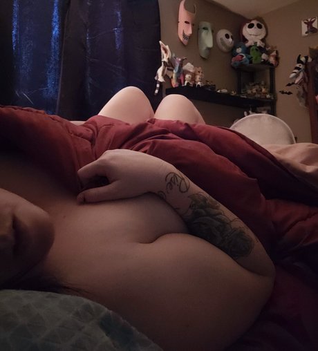 TheTorturedPet star nudes photos