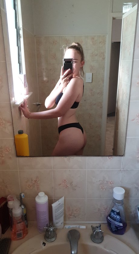 Kaillin sex pornstar image