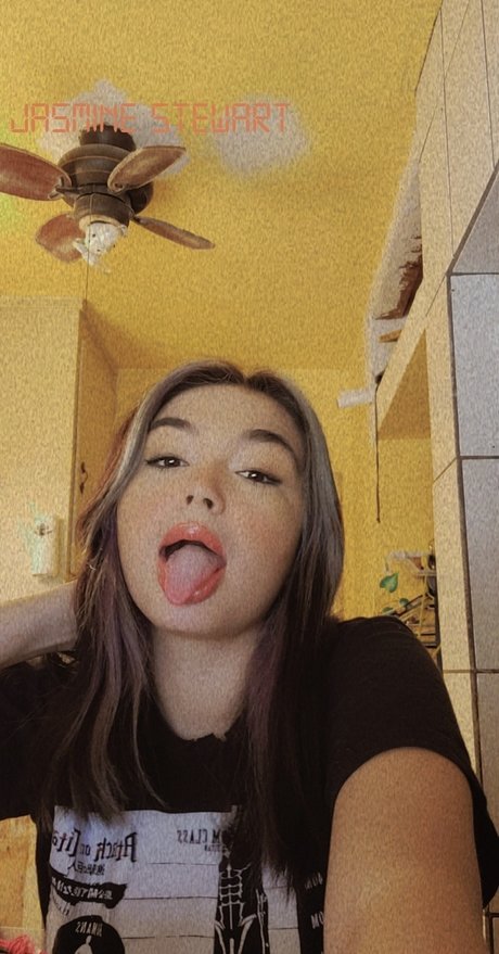 Jasmine Stewart exclusive star photos