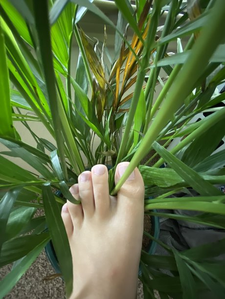 Louisa W hd model pic