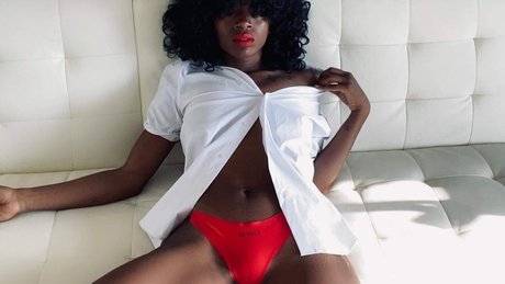 Hippie Nudist art star photos