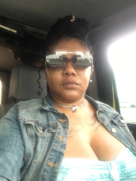 Tea cake naked model archive