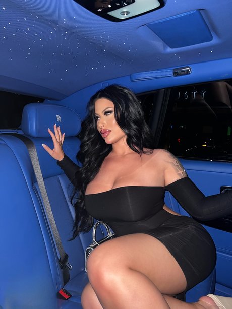 TAYLOR JUUNE star top galleries