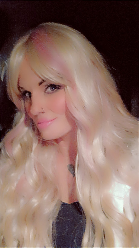 Non chalante art model images